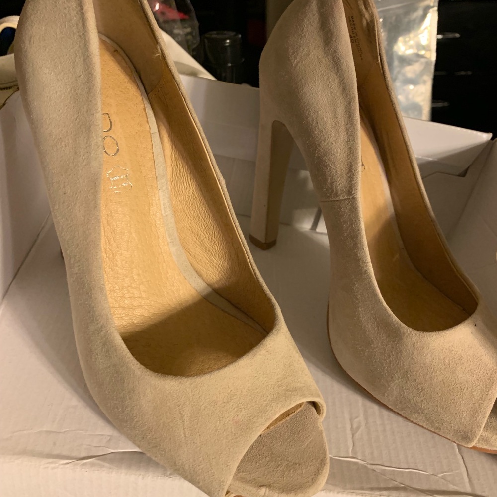 Aldo Worstell Suede Open-Toed Pumps